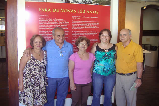 http://muspam.com.br/images/phocagallery/visitas/visitas_diversas/maria antonia melo penna e familia_20022011.jpg